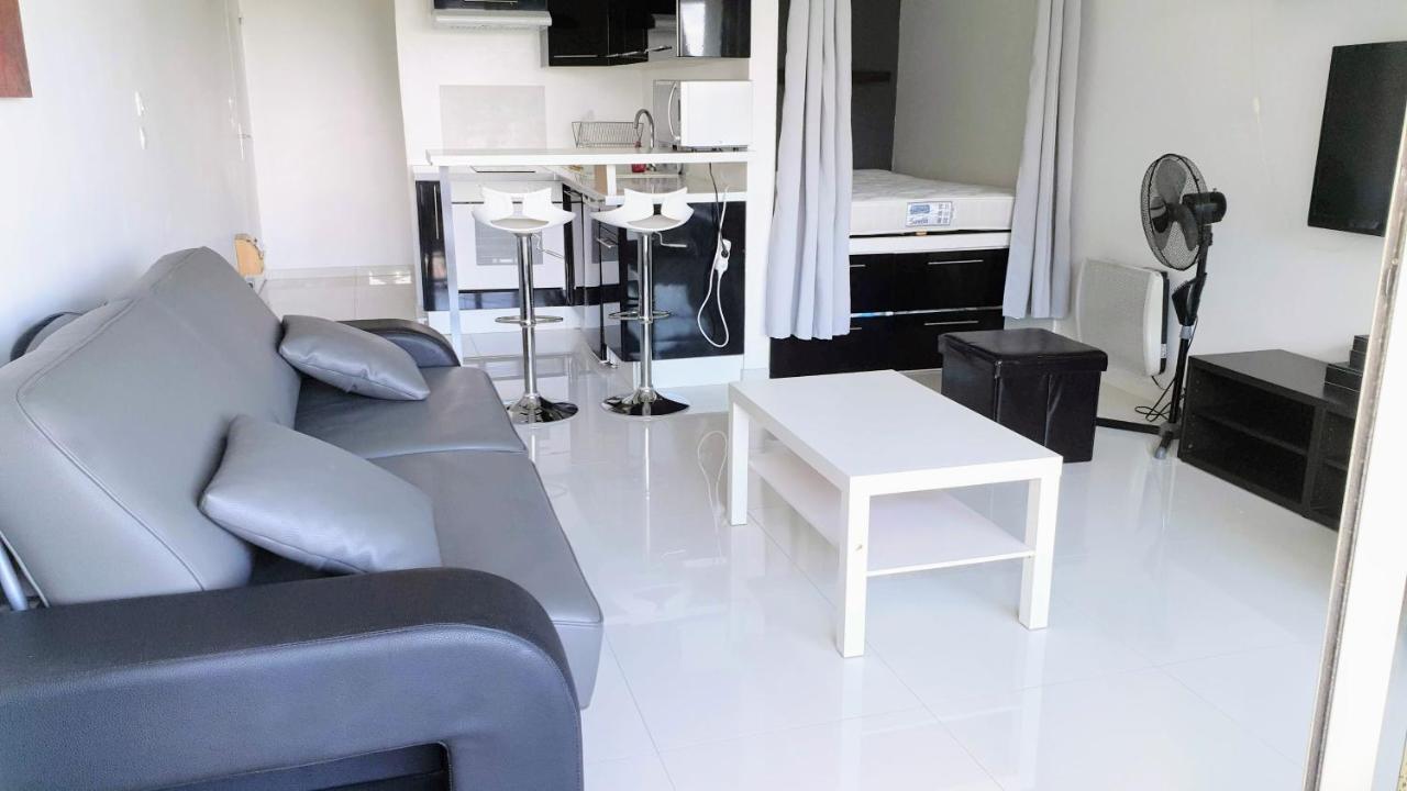 Apartment Hotel Vue Mer A 100 Metres Des Plages Etage 5 Villeneuve-Loubet Kültér fotó